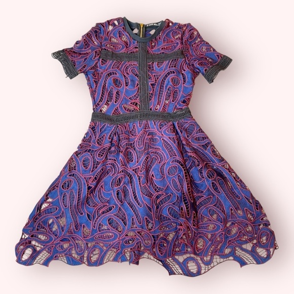 HAUTE ROGUE Cutout Asymmetrical Purple Black Lace Flared Mini Dress Women's M - Picture 4 of 6